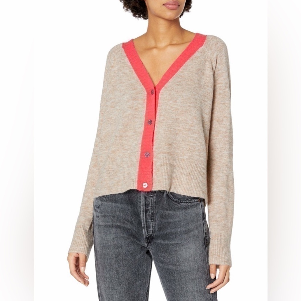 ASTR The Label Colorblock Cardigan 💕 - Picture 4 of 11